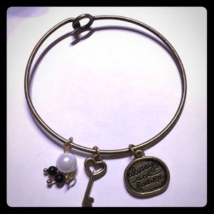 🏷Always & forever nickel free bracelet